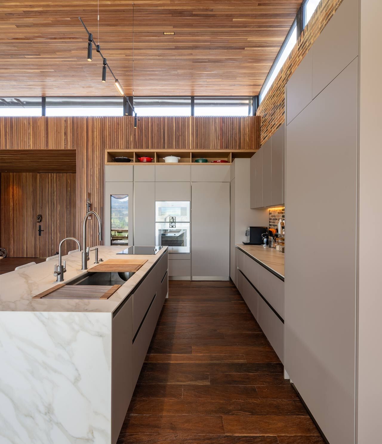 Ascale ducal gold 2